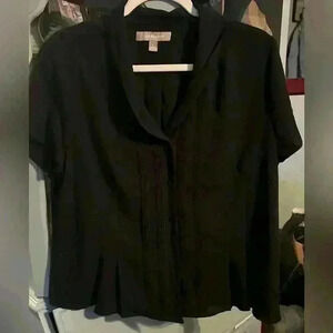 Croft & Barrow black short sleeved blouse